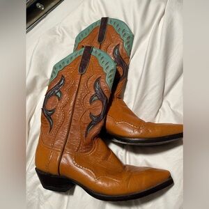 Old gringo cowgirl boots